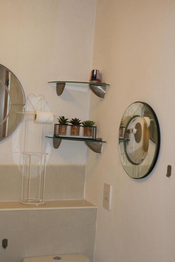Two Bedroom Apartment, Free Parking, Close To Uclan And Free Wifi 프레스턴 외부 사진